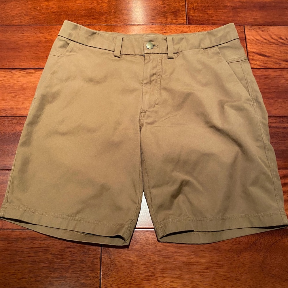 Lululemon Commission 9” Short - Size 32